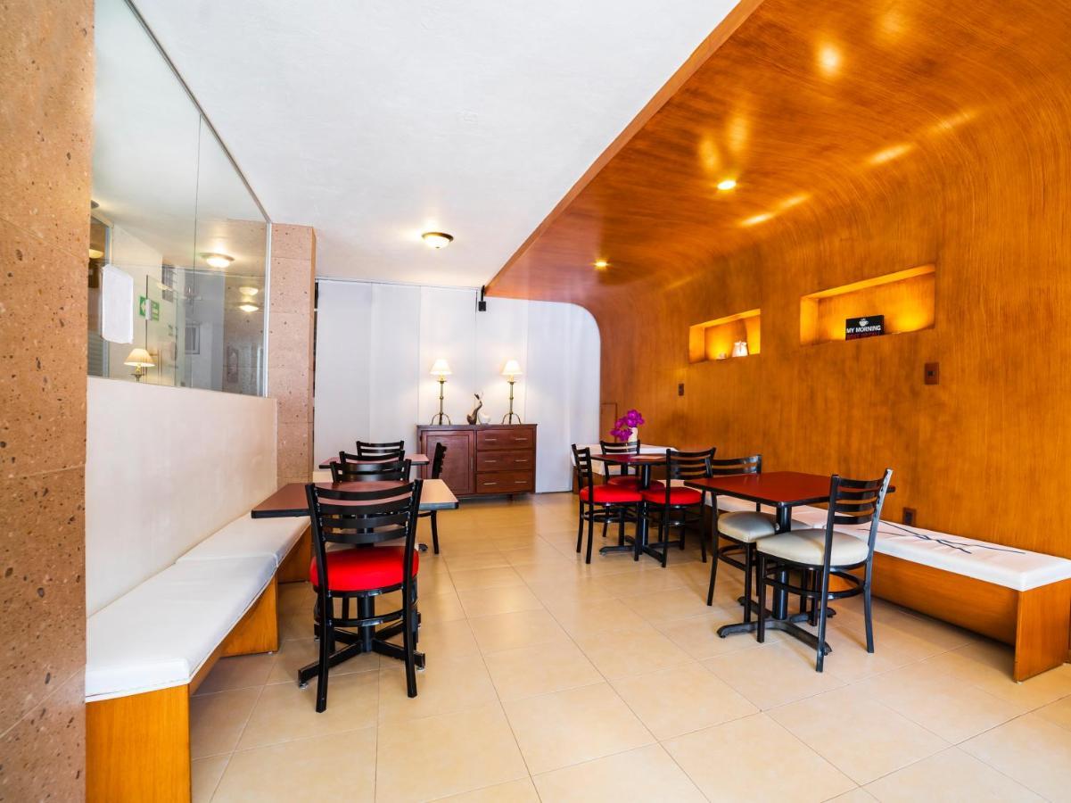 Hotel Hc Celaya  Exterior photo