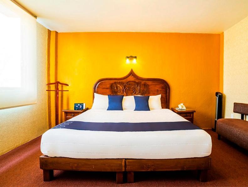 Hotel Hc Celaya  Exterior photo