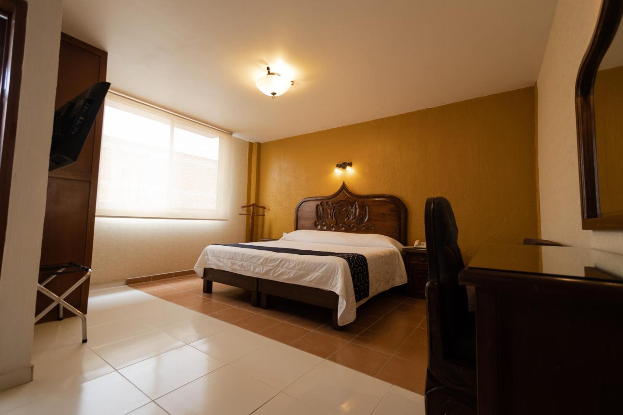 Hotel Hc Celaya  Exterior photo