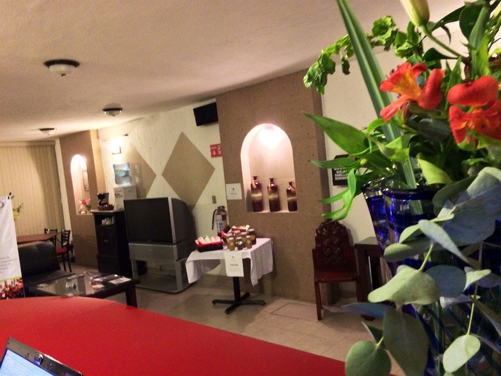 Hotel Hc Celaya  Exterior photo